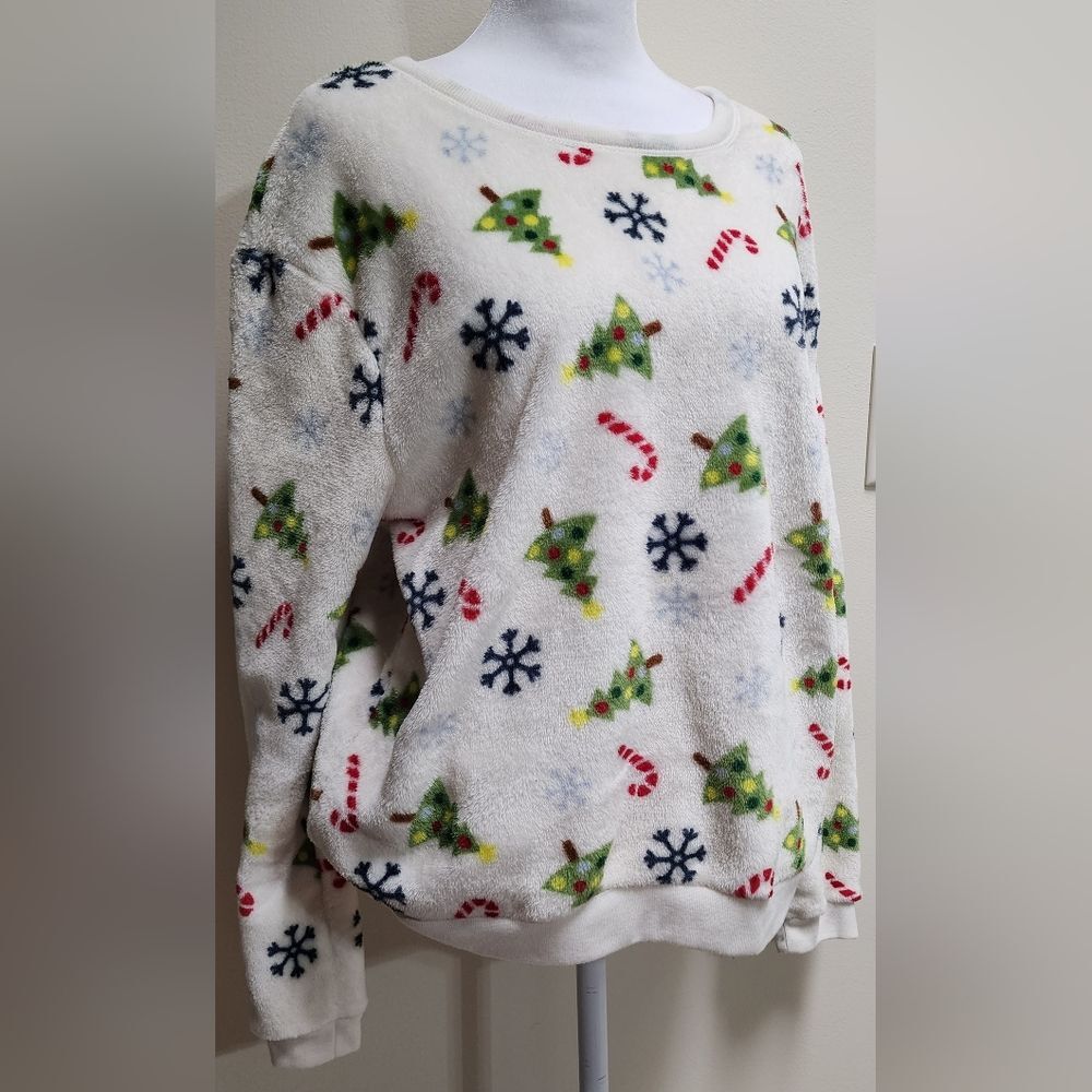 Soft Fluffy Cozy Plush Fleece Christmas Pullover Sweater Size L